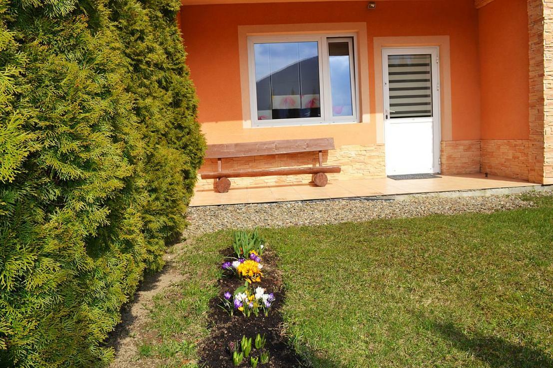 Agroturystyka u Podnóża Góry Cergowej Dukla Exterior foto